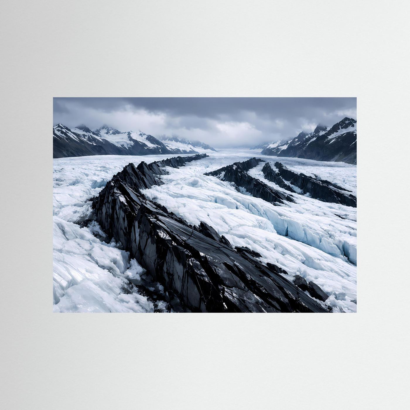 Gletscher-Panorama-Poster im Querformat mit blauem Rahmen