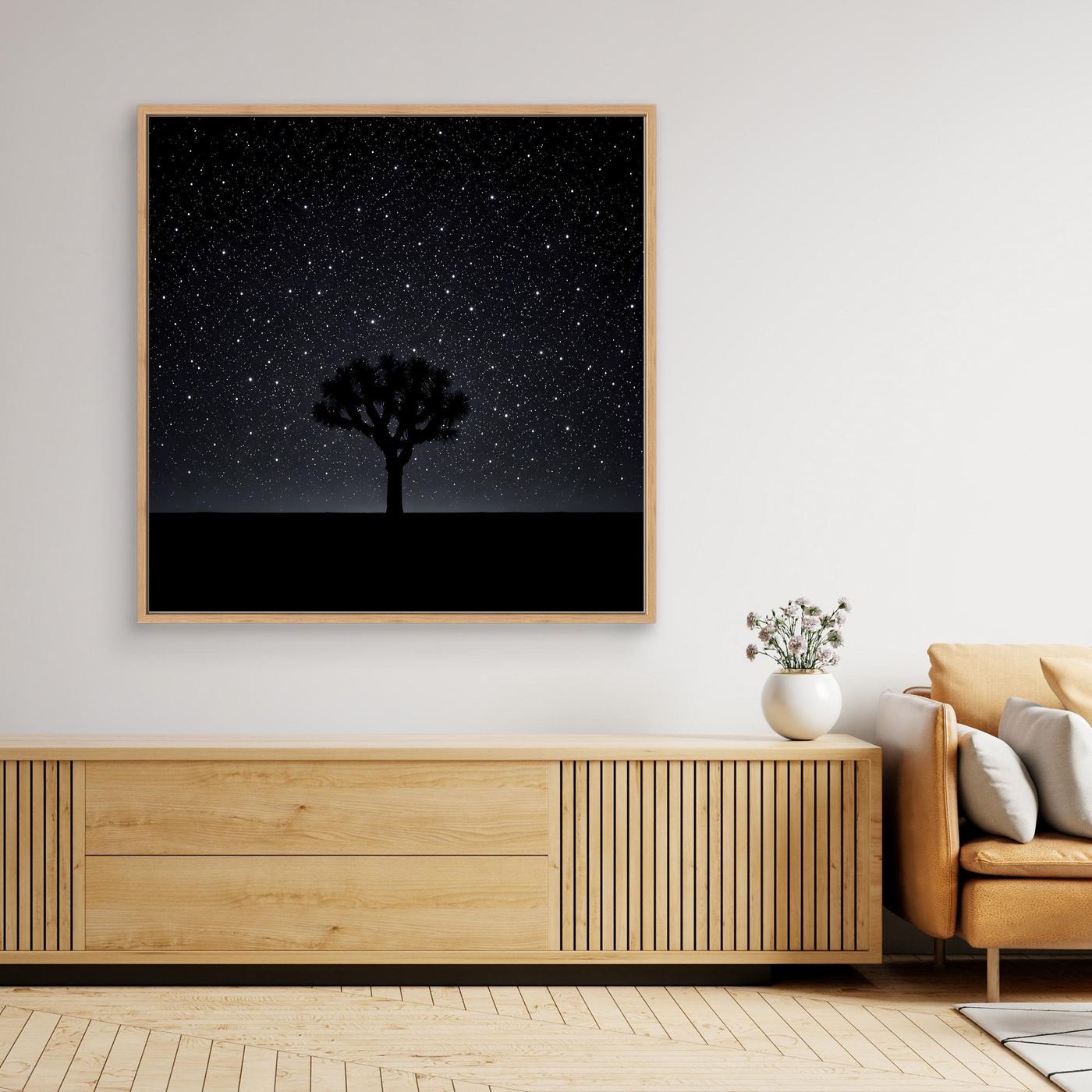 Leinwandbild mit Sternenhimmel über Wüste und Baum-Silhouette, Holzrahmen