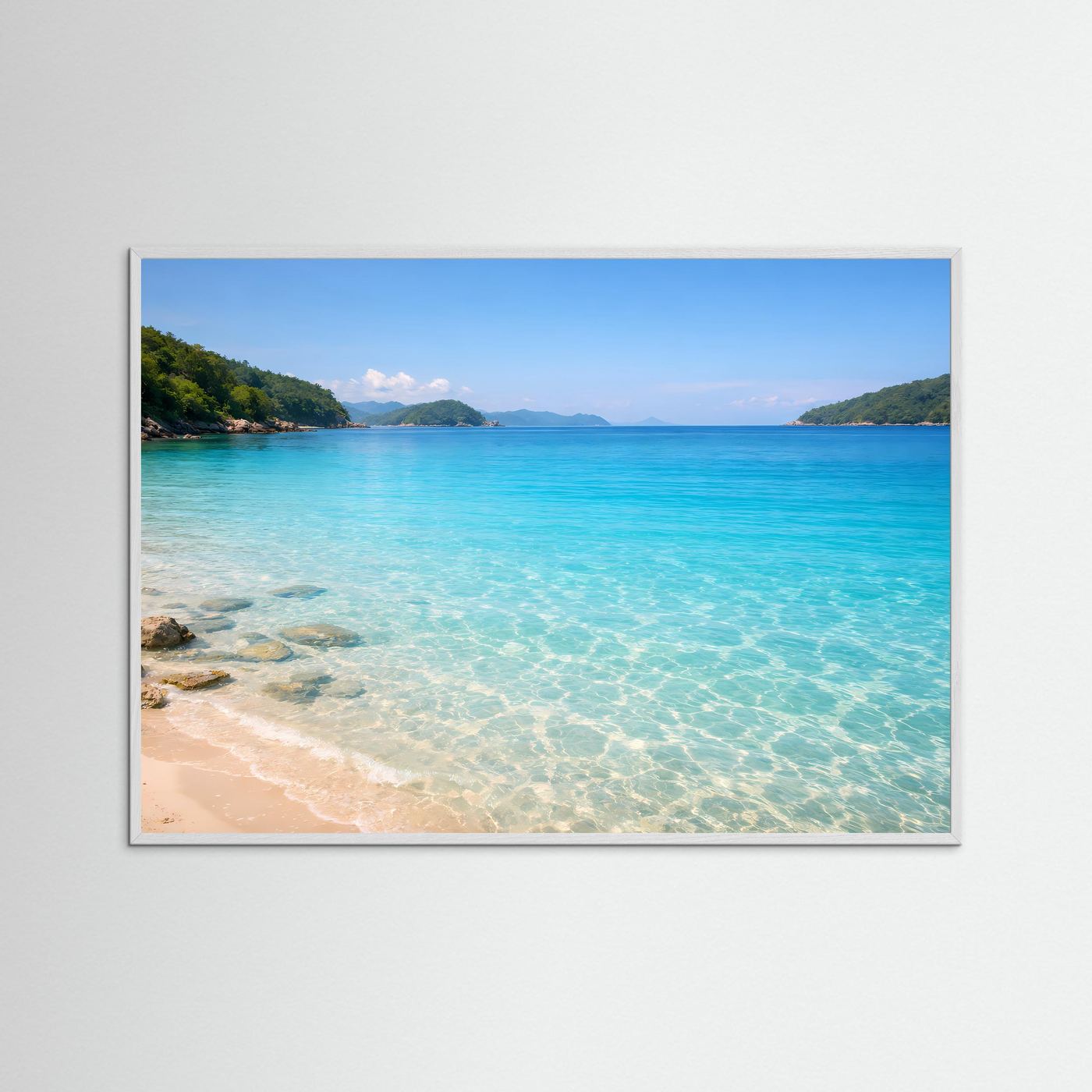 Tropischer Strand Poster Querformat | Türkisblaues Meer Wandbild | Exotische Küstenlandschaft Naturkunst