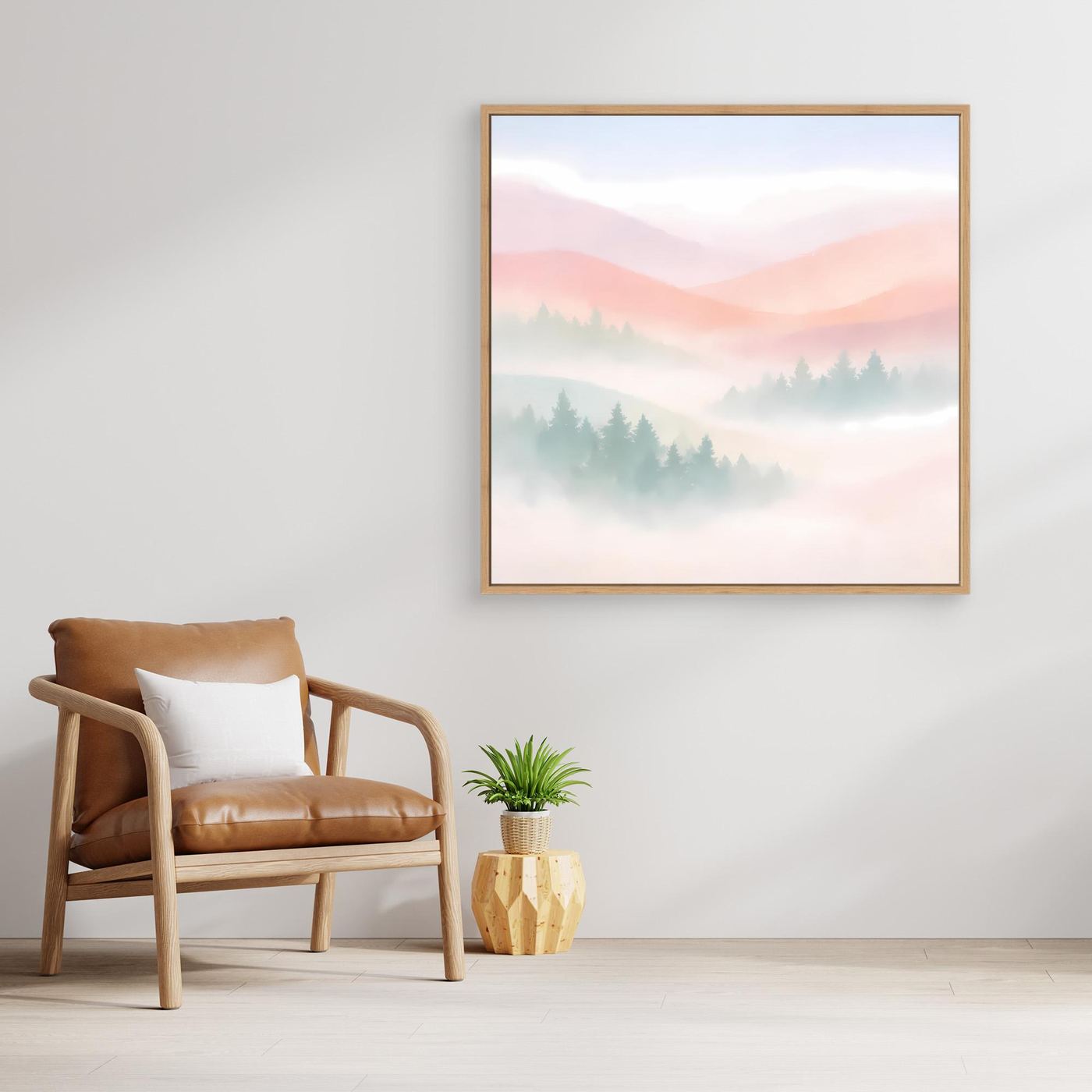Leinwandbild im Eichenrahmen mit pastellfarbenem Bergmotiv und Morgennebel