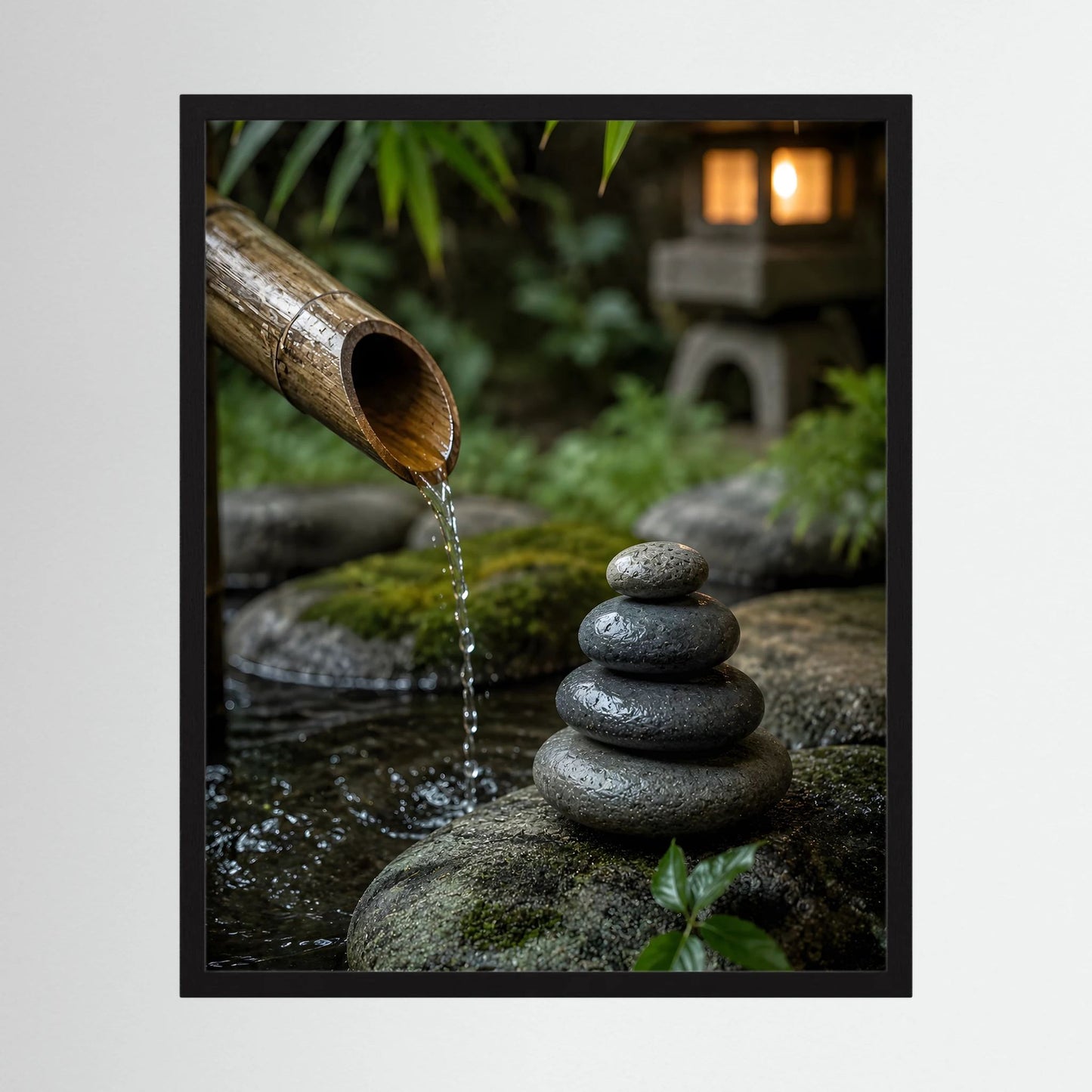 Zen-Garten-Poster mit Bambusrohr und Steinstapel, fließendes Wasser im schwarzen Rahmen