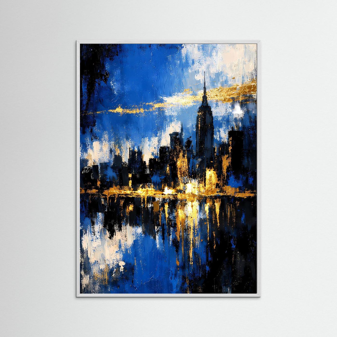 Gerahmter abstrakter Skyline-Kunstdruck im Hochformat: Blautöne, goldene Akzente, dunkle Details.