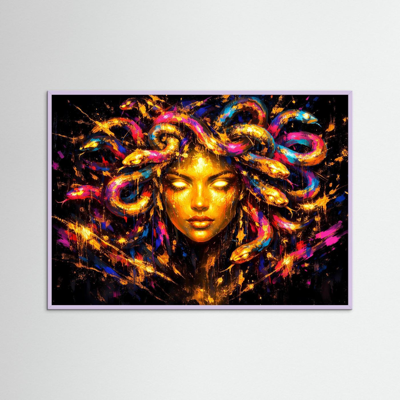 Poster mit Medusa-Gesicht in bunten Farben und goldenen Schlangen, violetter Rahmen, querformat
