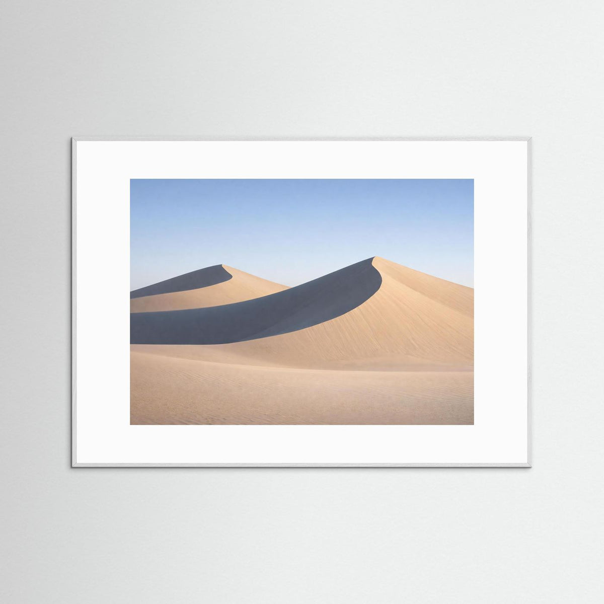 Naturposter im Querformat mit weißem Rahmen und Dünenlandschaft