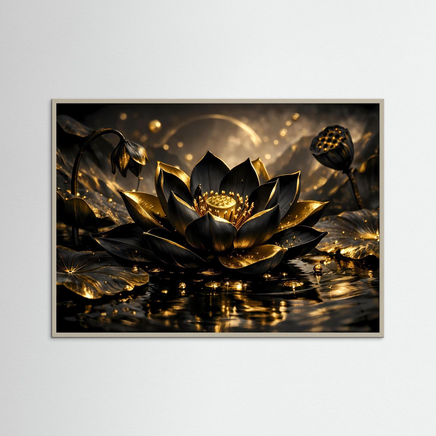 Lotusblüten-Wandbild Querformat, schwarze Lotusblüte mit goldenen Details, grauer Rahmen