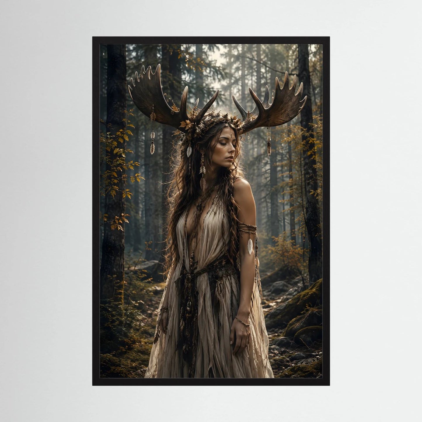 Fantasy-Poster mit Waldgöttin mit Geweih, schwarz gerahmt