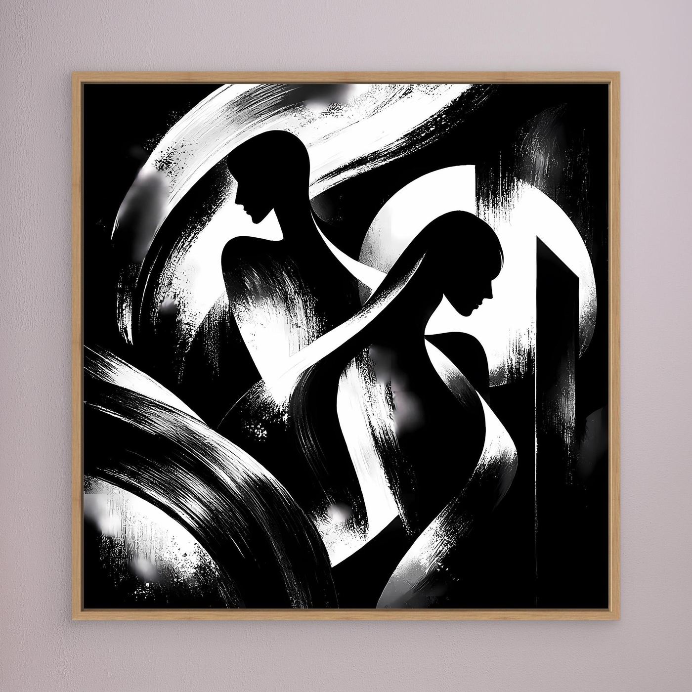 Schwarz-weißes Leinwand-Wandbild mit abstrakten Silhouetten, braunem Holzrahmen.