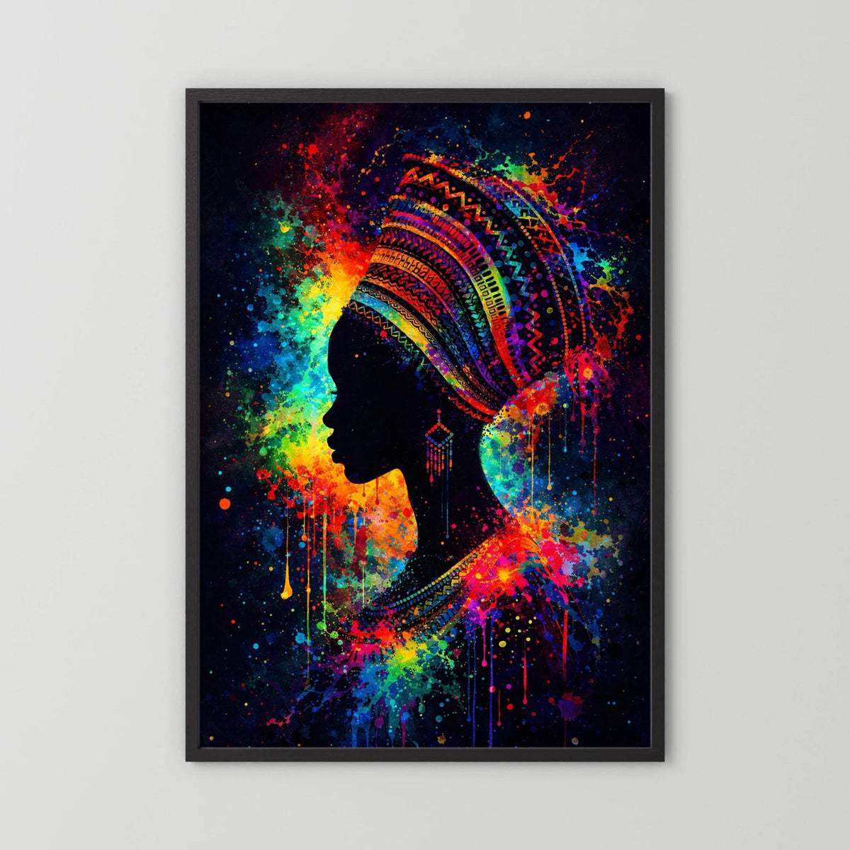Poster im schwarzen Rahmen mit Frauensilhouette im Profil und neonfarbigem Kopfschmuck