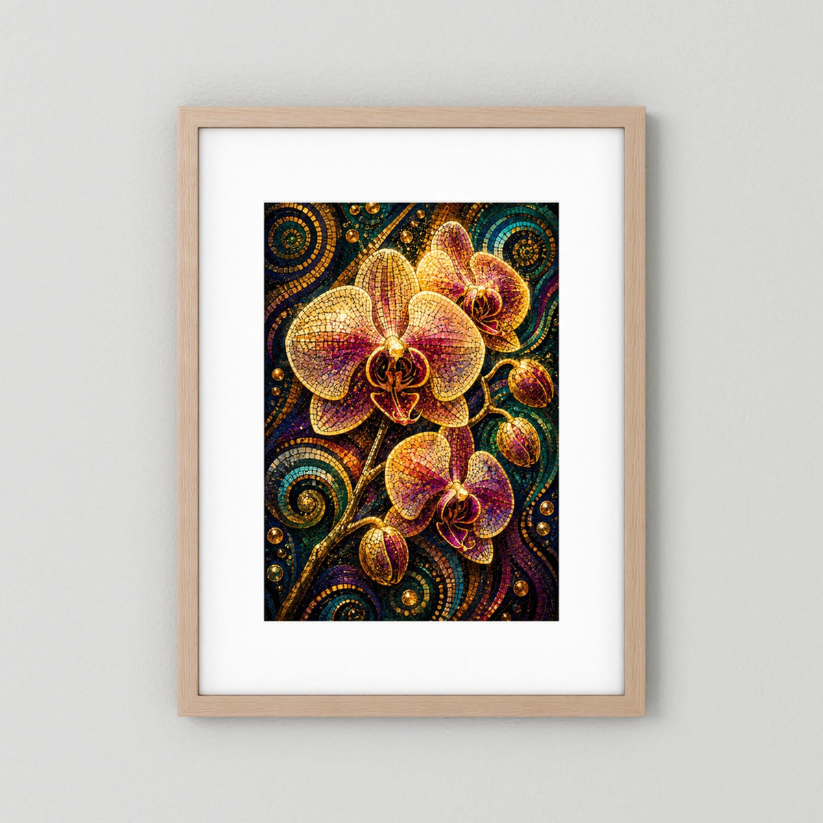 Poster mit Mosaik-Orchideen in Gold und Violett, Holzrahmen mit weißem Rand