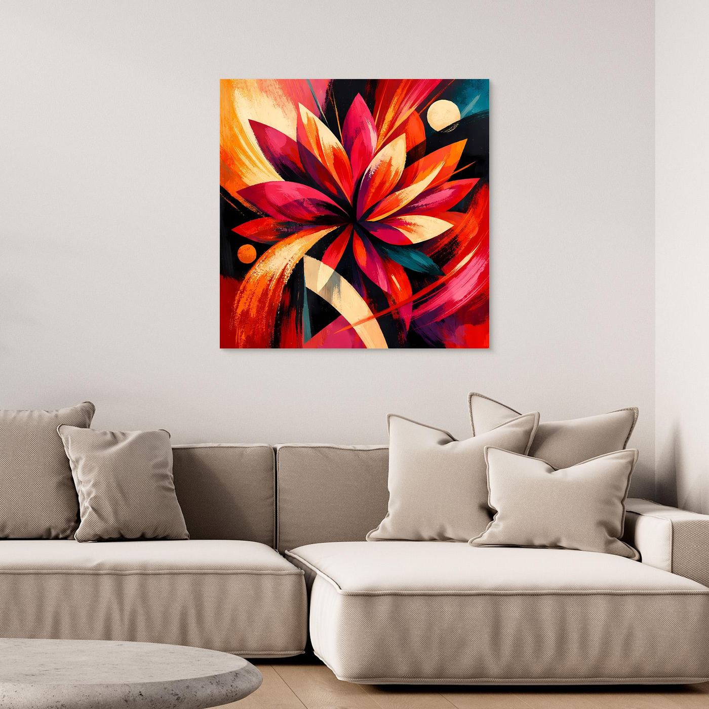 Quadratisches Leinwandbild mit abstrakter Blüte, Rot-Orange und gelben Akzenten