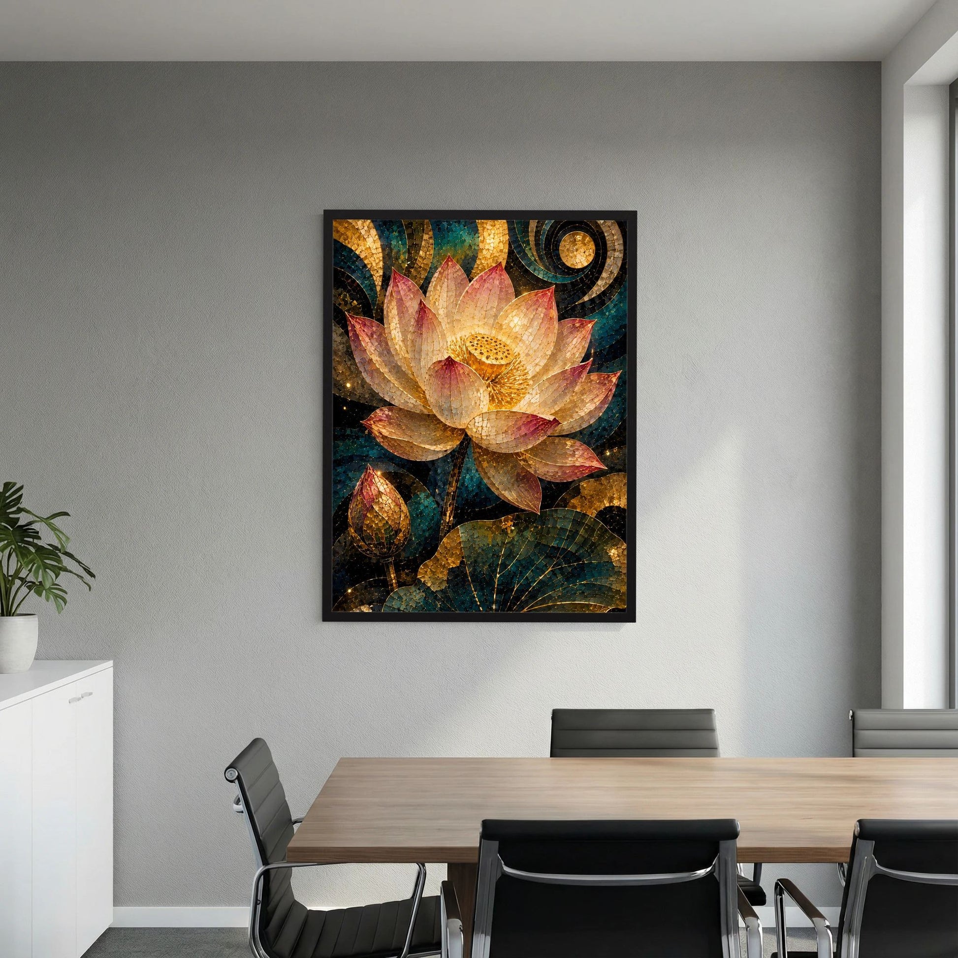 Poster mit Lotusblüte im Mosaikstil, goldene Blütenmitte, schwarzer Rahmen