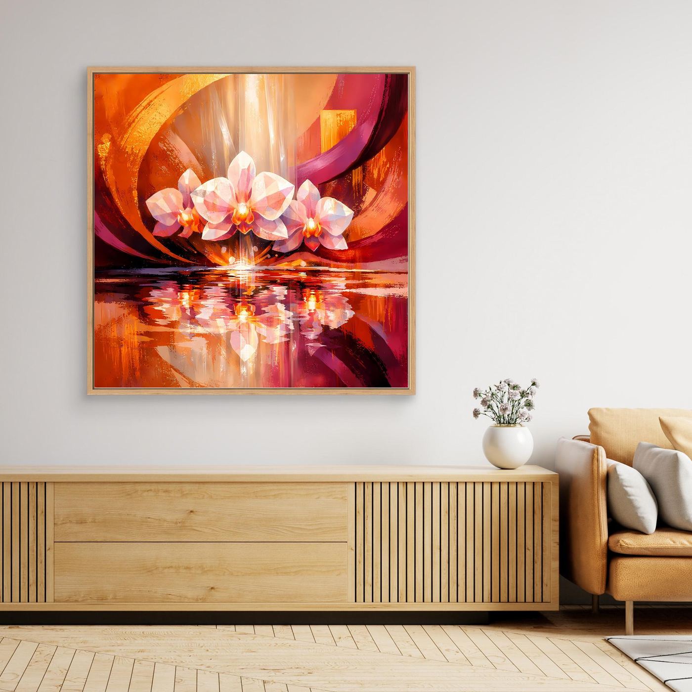 Quadratisches Leinwandbild mit Orchideenblüten, warmen Orange- und Pinktönen und klarer Reflexion