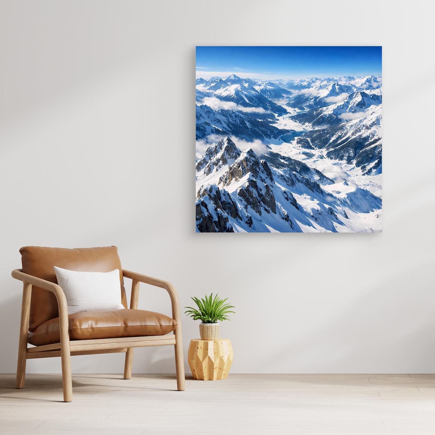 Leinwandbild Alpenpanorama mit schneebedeckten Bergen, mit hellbraunem Rahmen