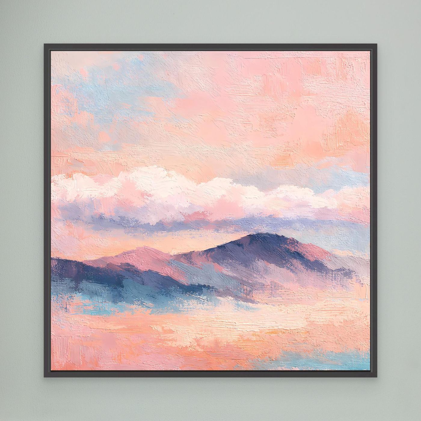 Leinwand-Wandbild mit Pastell-Bergkette und Wolken am Sonnenuntergang, schwarz gerahmt