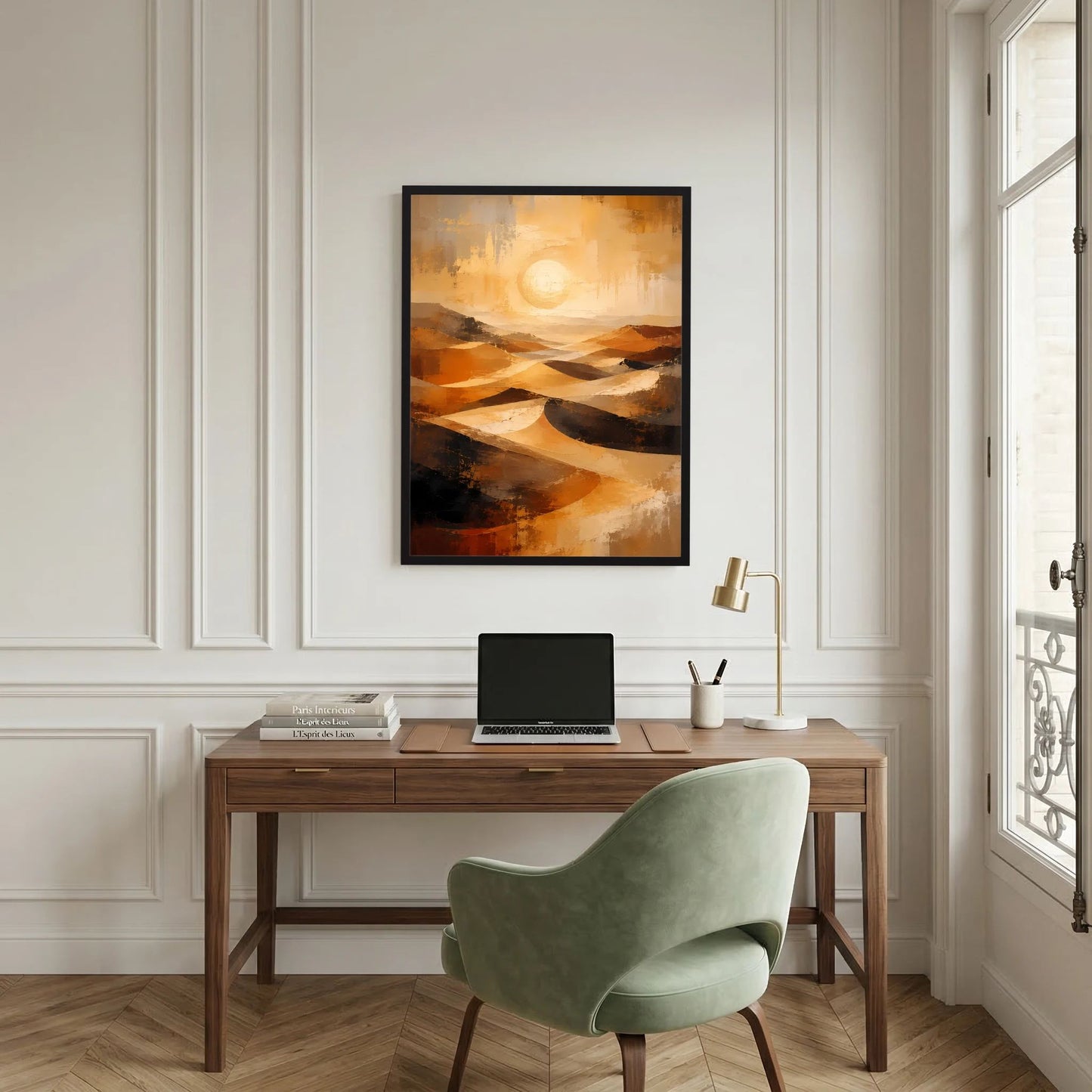Gerahmtes Hochformat-Poster mit abstrakter Wüstenlandschaft in Gold und Orange, Sonne im Zentrum