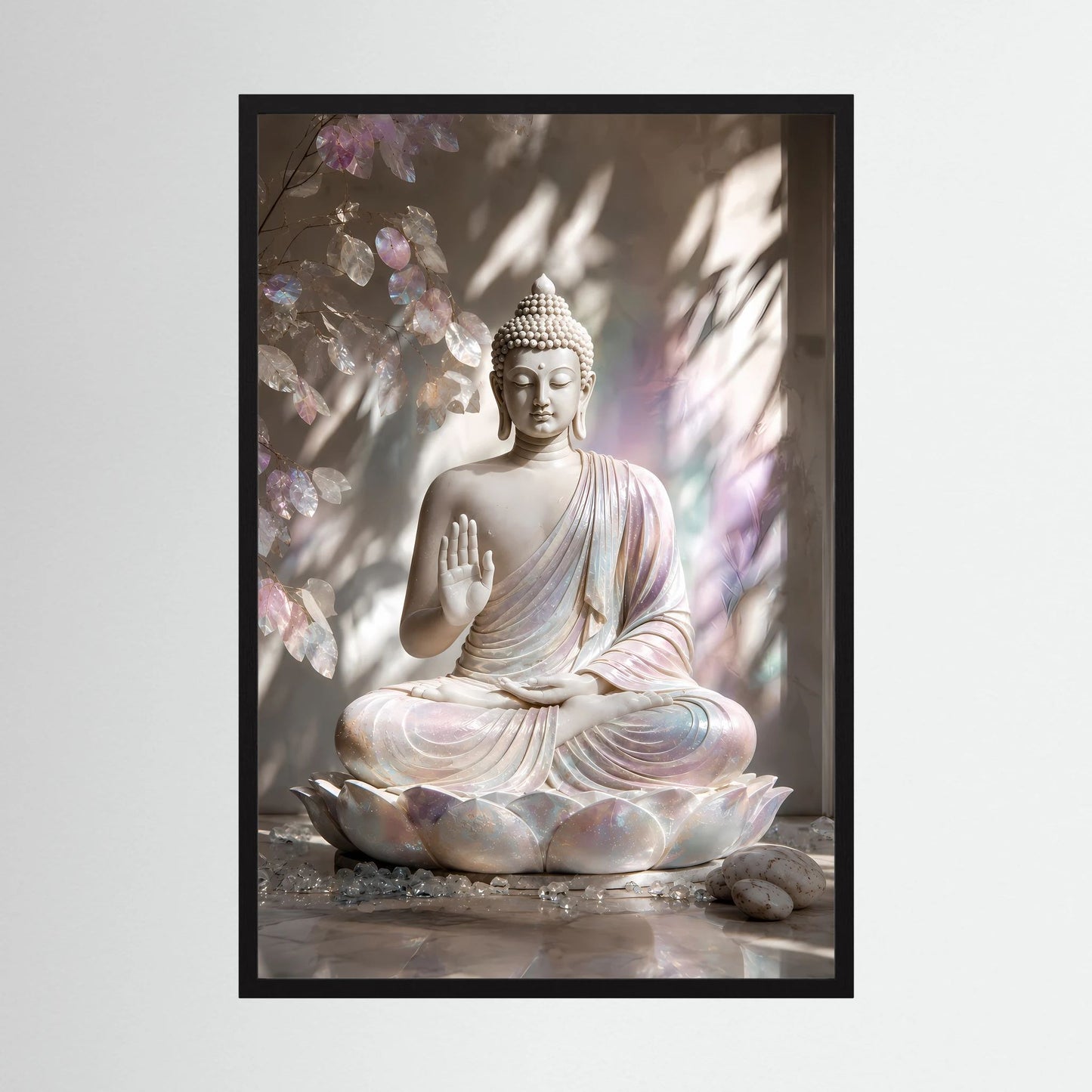 Gerahmtes Poster mit sitzendem Buddha auf Lotus, Hand in Schutzgeste, schwarz