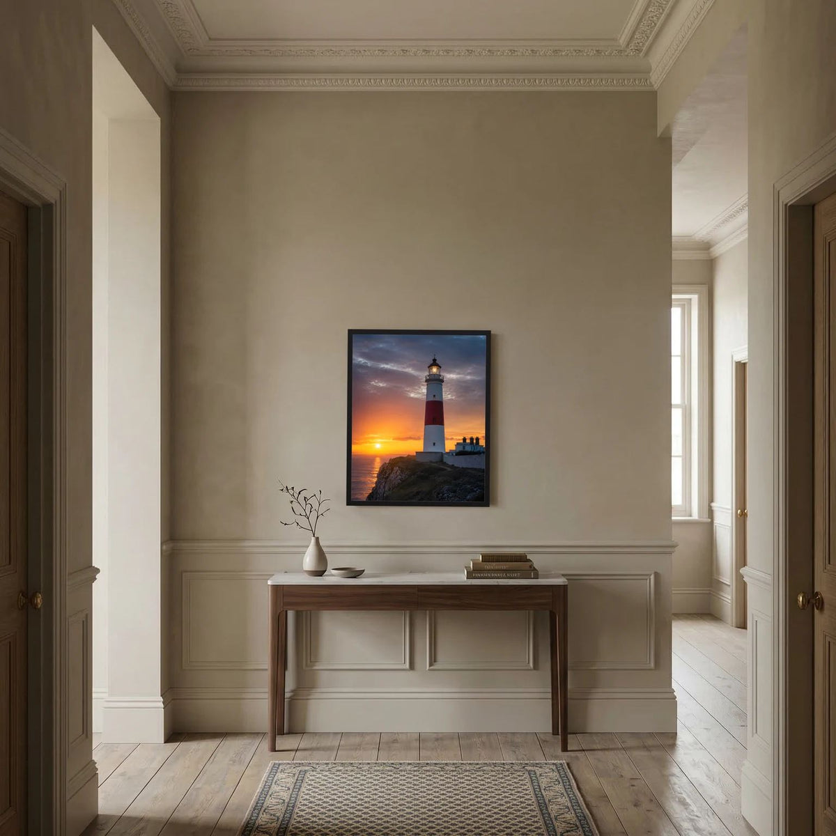Gerahmtes Wandposter: Leuchtturm am Meer bei Sonnenuntergang