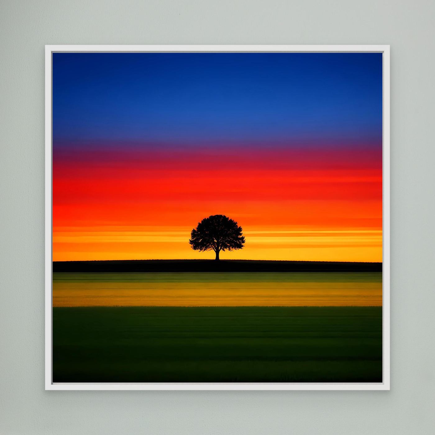 Gerahmtes Leinwandbild mit Sonnenuntergangslandschaft und Baum, weißer Rahmen