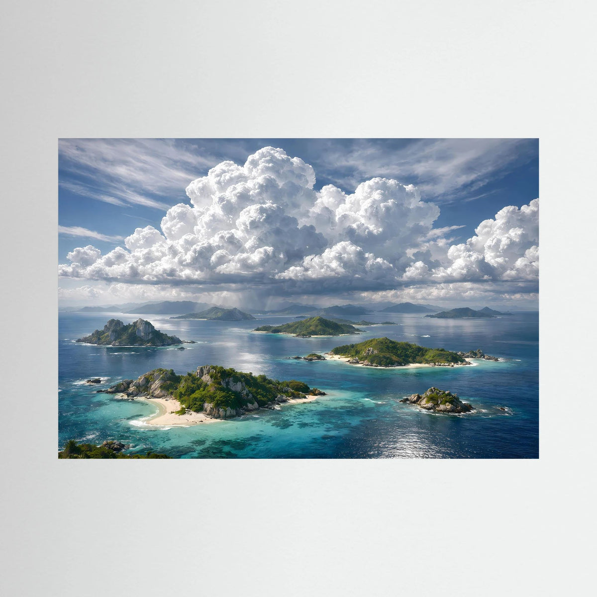Wandbild mit tropischer Insel-Landschaft, türkisblauem Meer und großen weißen Wolken