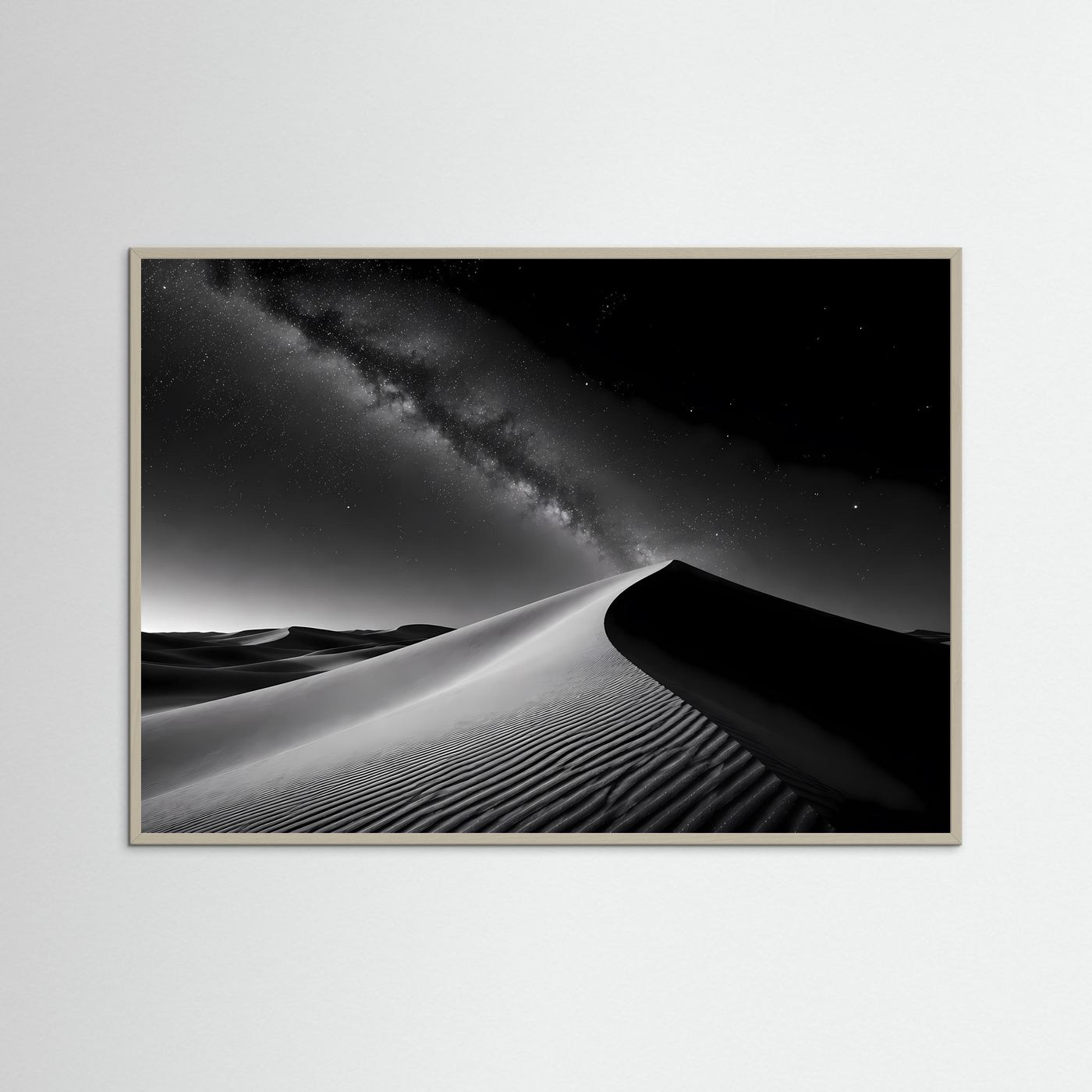 Wüste Poster Querformat | Schwarz Weiß Sanddünen mit Milchstraße & Sternenhimmel