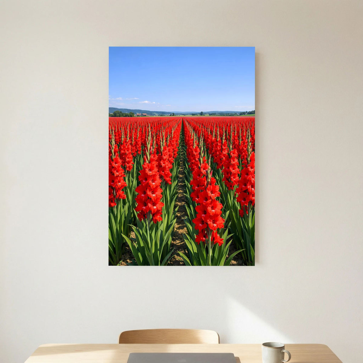 Wandbild mit rotem Gladiolenfeld, Blick über die Reihen bis zum Horizont