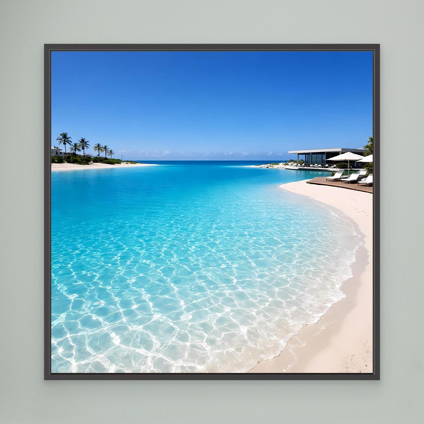 Leinwandbild: türkisblaues Meer, heller Sandstrand und Palmen, schwarz gerahmt.