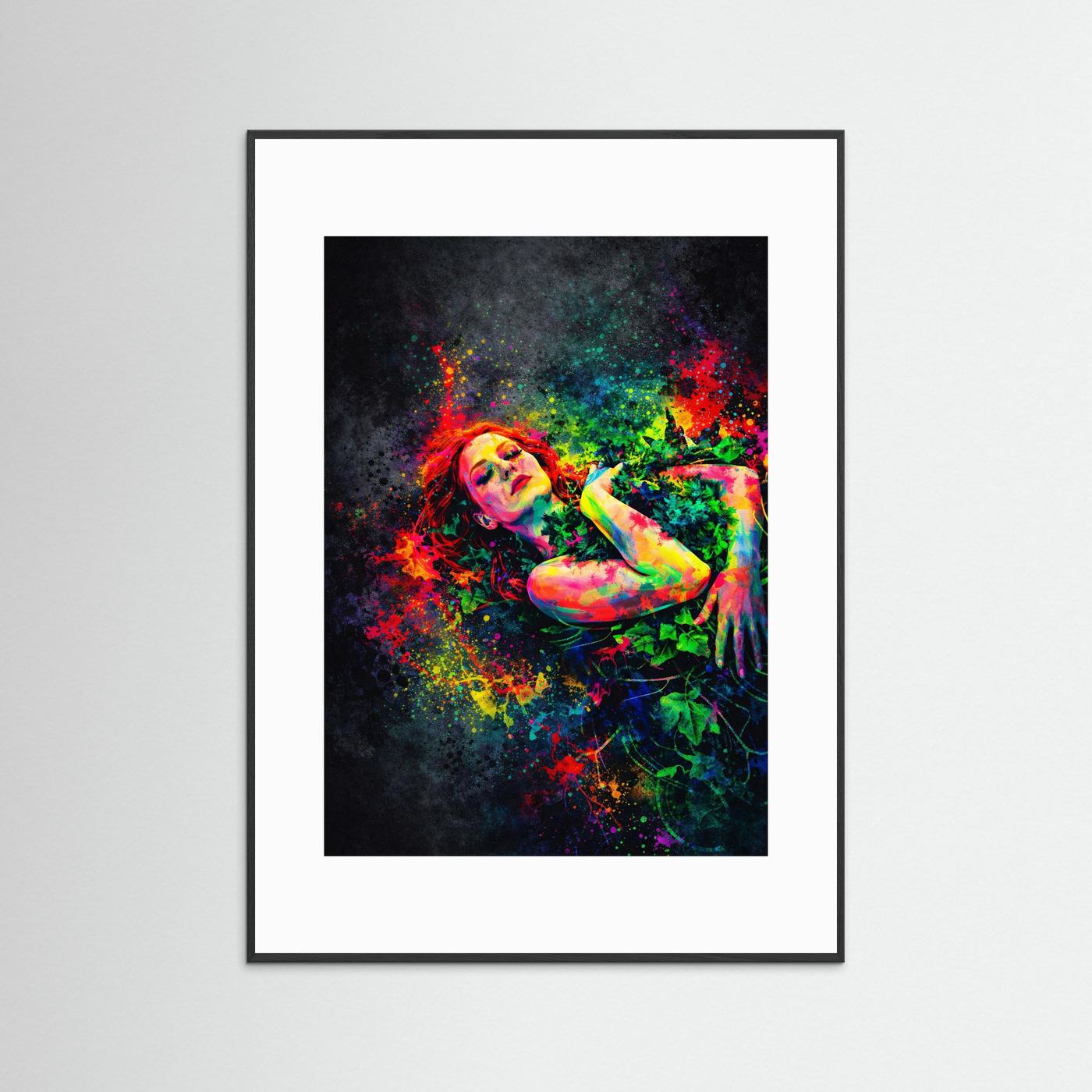 Kunstposter mit schwarzem Rahmen und weißem Rand, Neon-Waldnymphe, Hochformat