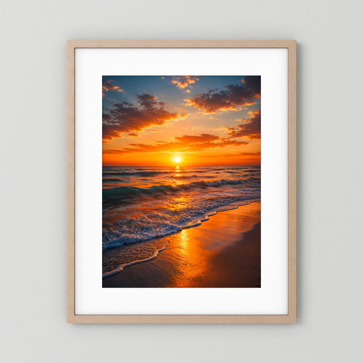 Hochformat-Poster Sonnenuntergang am Meer, hellbrauner Holzrahmen mit weißem Passepartout