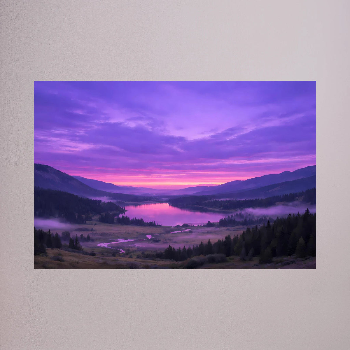 Querformat-Wandbild: Bergtal mit violettem Himmel und Dämmerungslicht