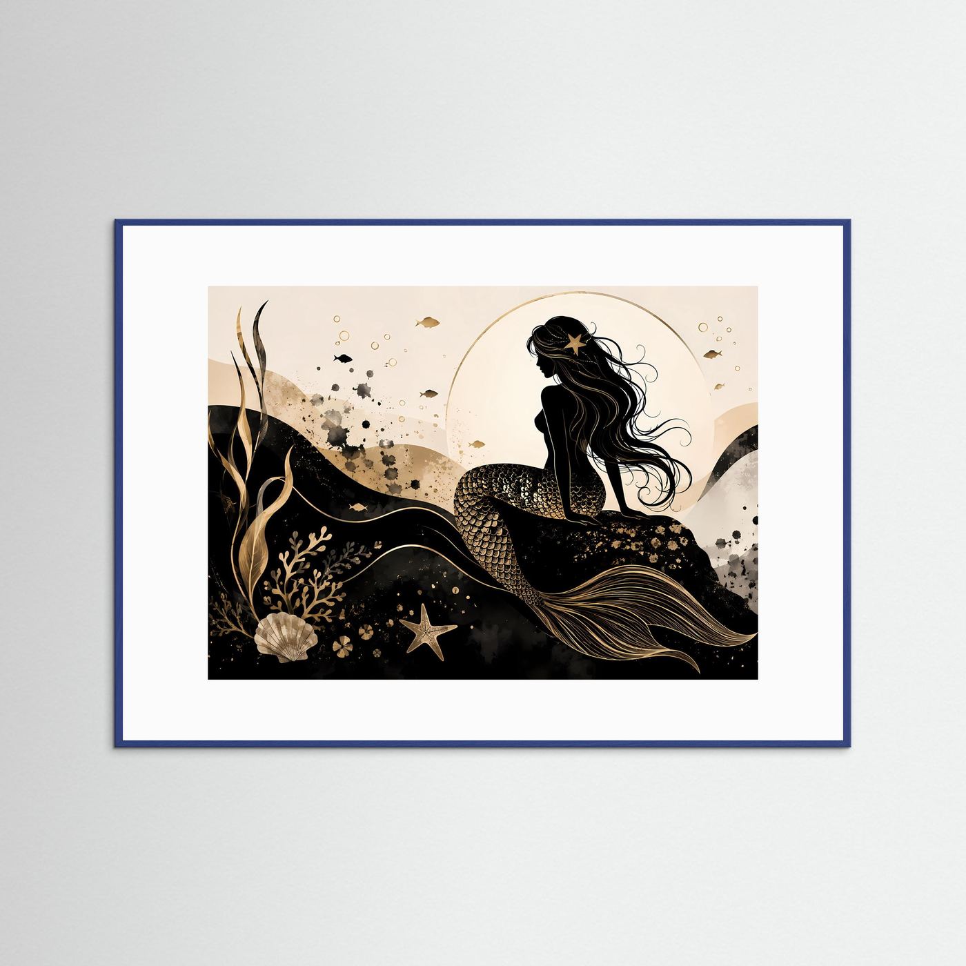 Gerahmtes Querformat-Poster mit Meerjungfrau-Silhouette in Schwarz und Gold, blauem Rahmen