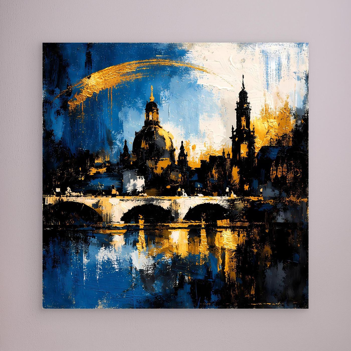 Leinwand-Wandbild mit Skyline in Blau, Gold und Schwarz, ohne sichtbaren Rahmen