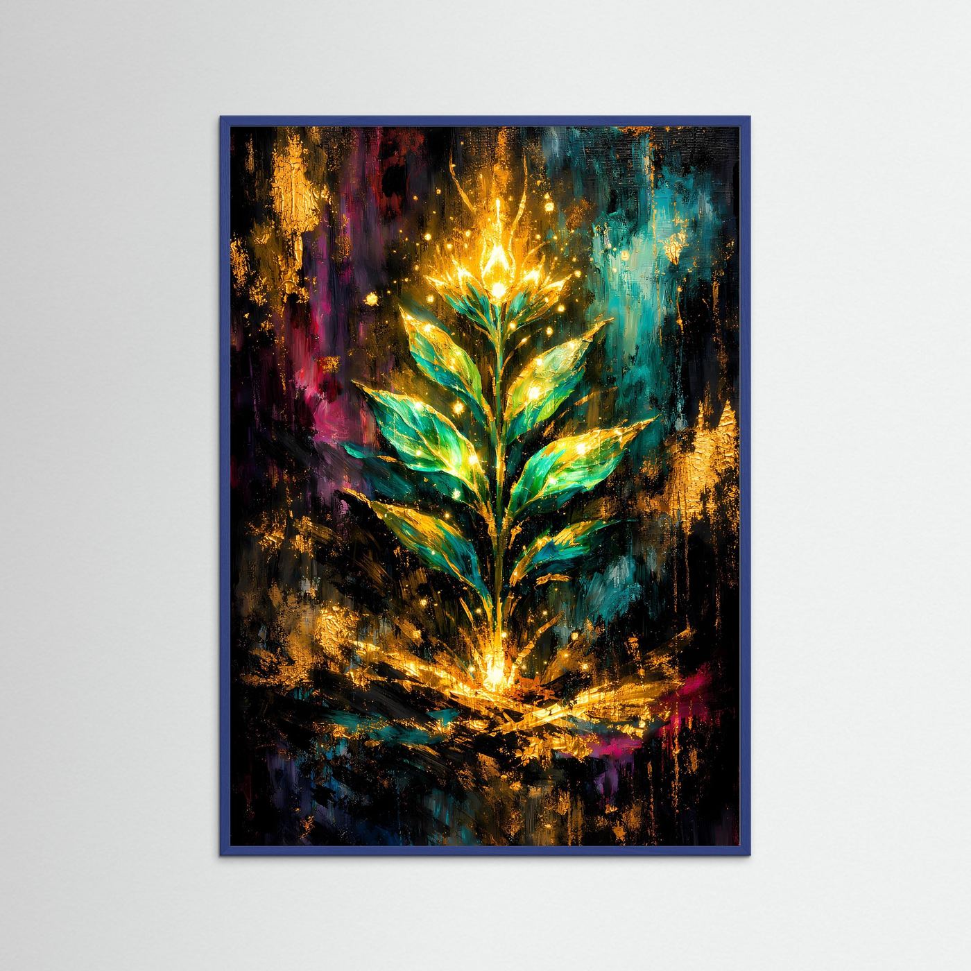 Kunstposter im Hochformat mit abstraktem Pflanzenmotiv und Goldlicht, im blauen Rahmen