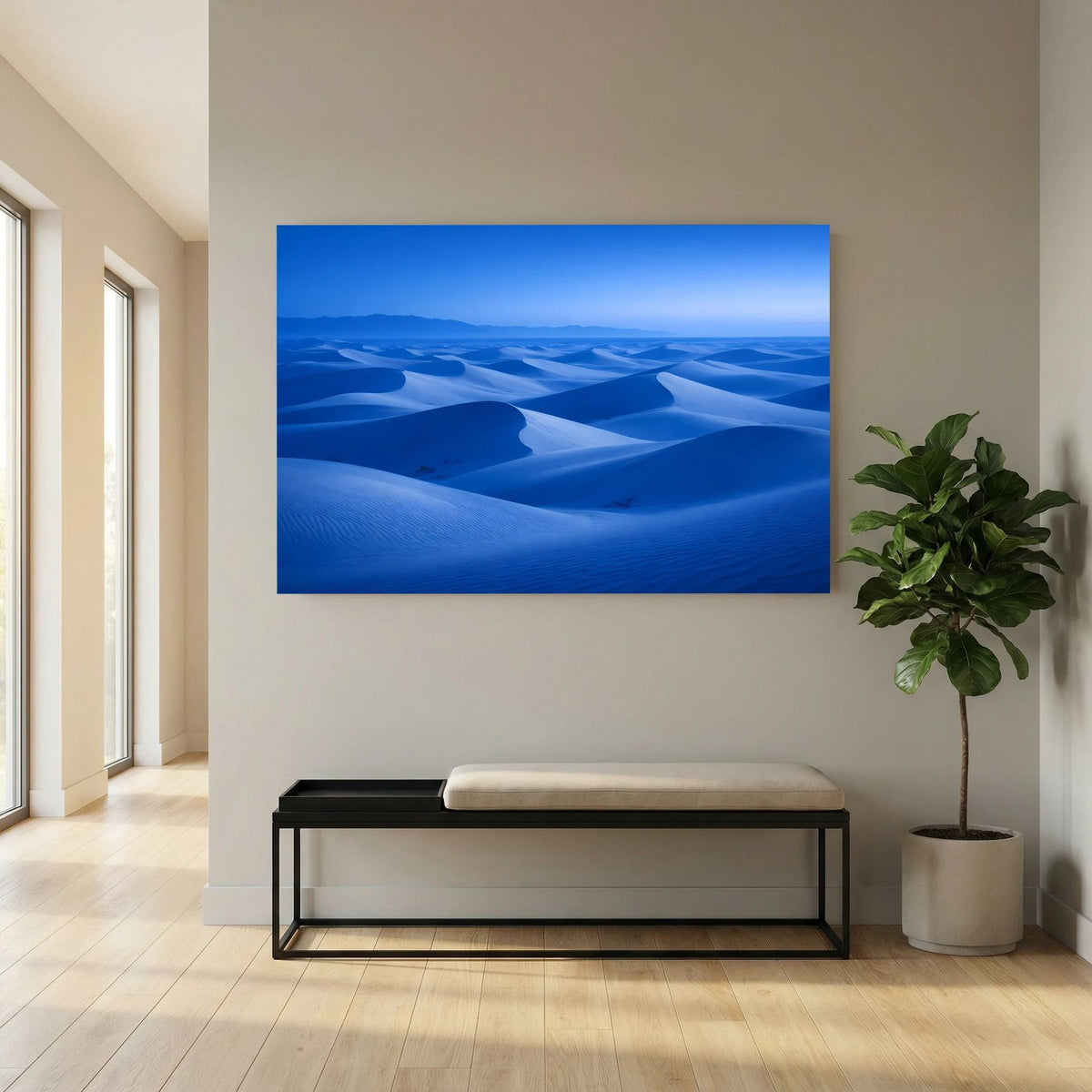 Blaues Wandbild mit Wüstenlandschaft und Dünen in Blautönen, Querformat