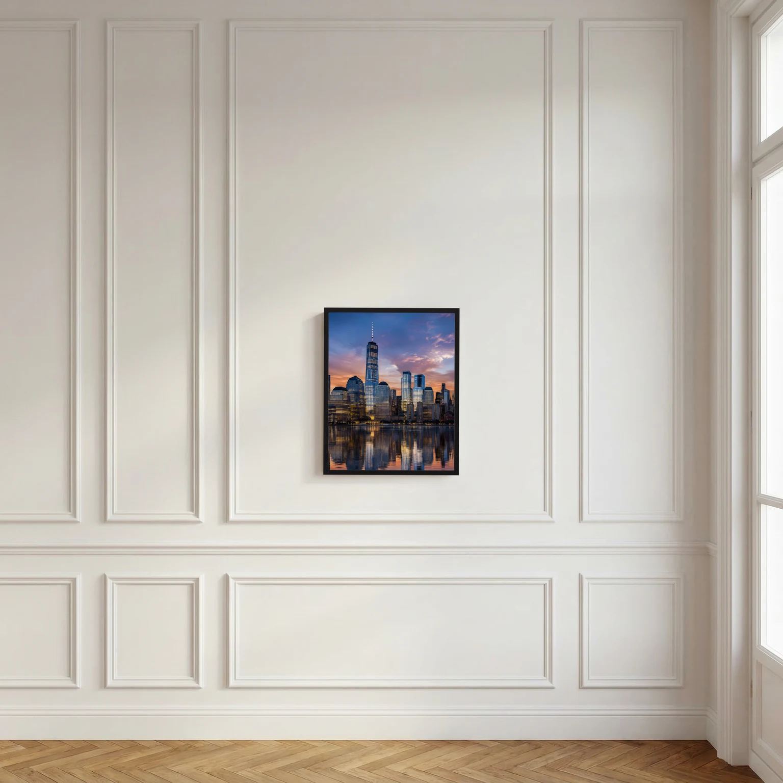 Hochformat-Poster Manhattan-Skyline bei Sonnenuntergang im schwarzen Rahmen