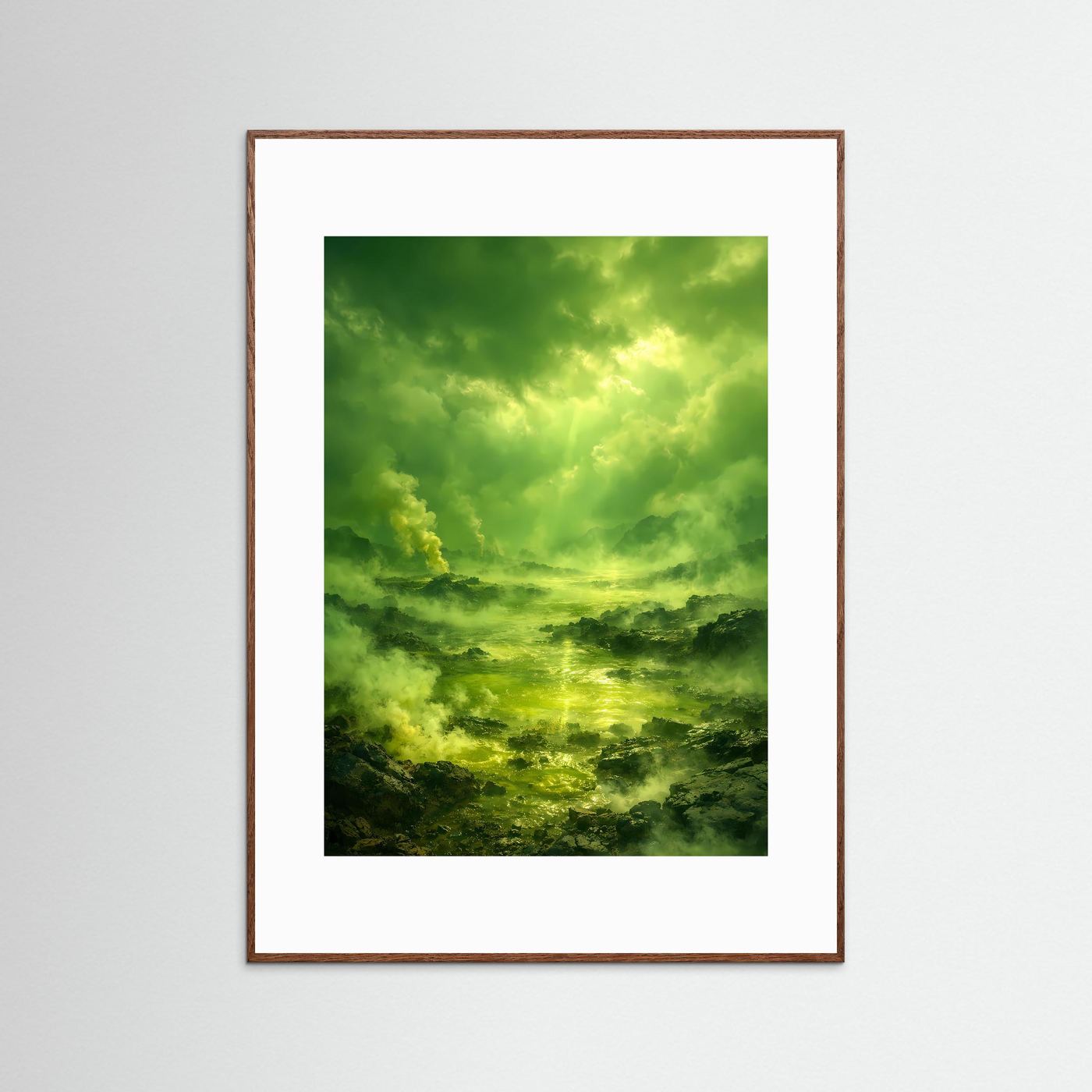 Hochformat-Naturposter mit grüner Landschaft, Rahmen in Dunkelbraun