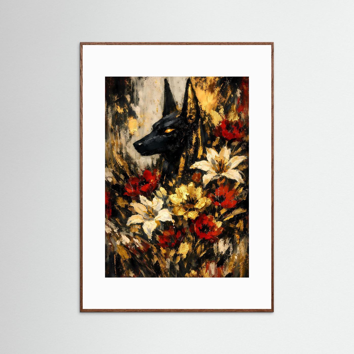 Gerahmtes Hochformat-Poster: schwarzer Hundekopf mit Blumen, abstrakter Farbdruck, dunkelbrauner Holzrahmen