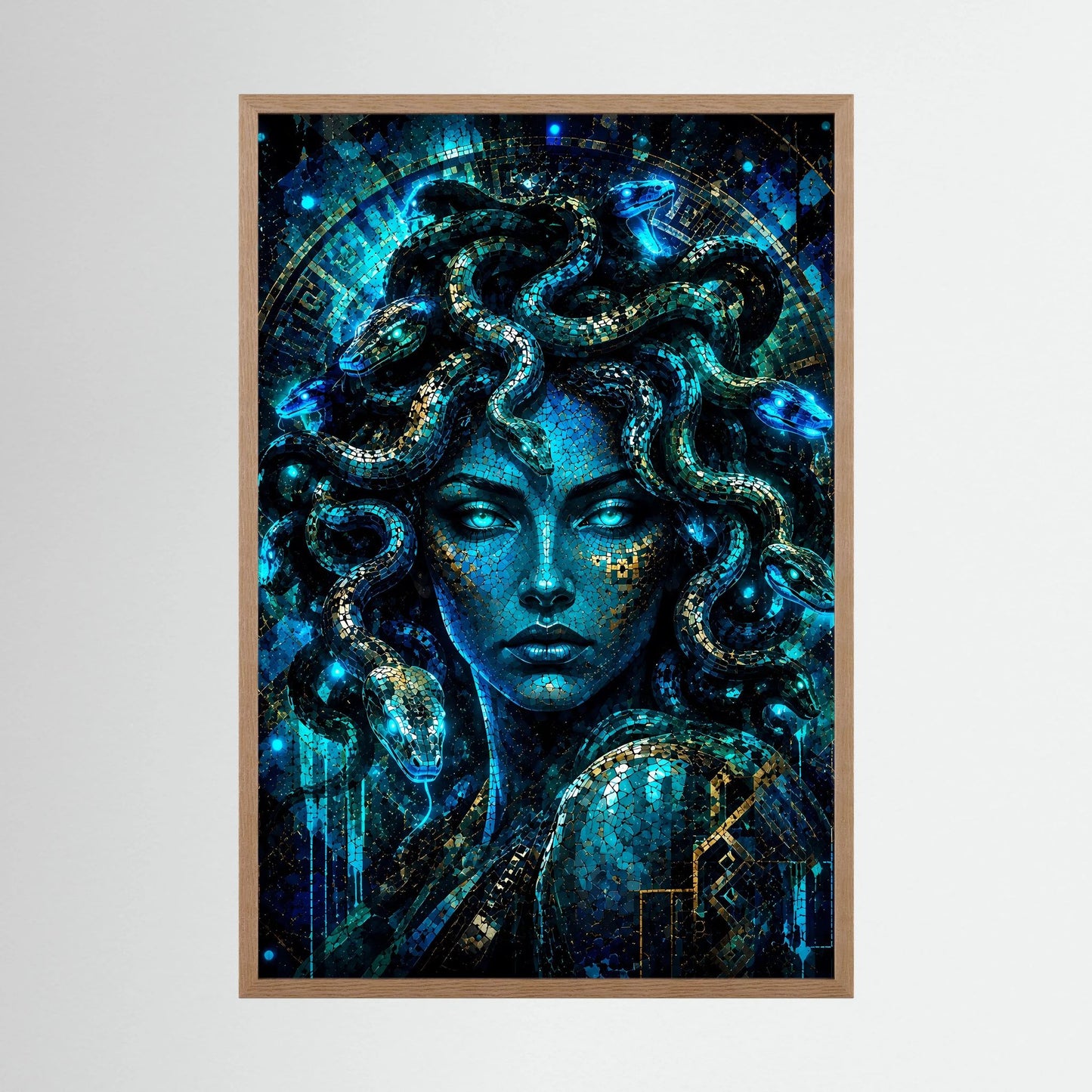 Medusa in Blau & Gold | Mystische Mosaik Kunst | Poster Hochformat