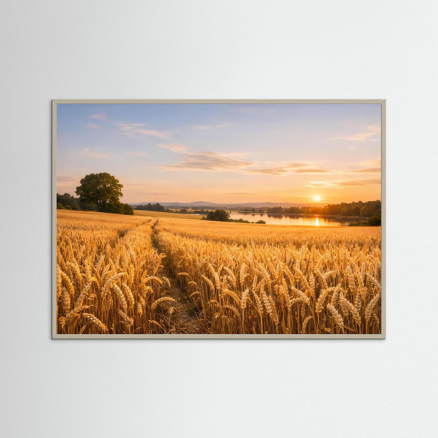 Goldenes Weizenfeld am Seeufer | Sommerlicher Natur-Print Querformat