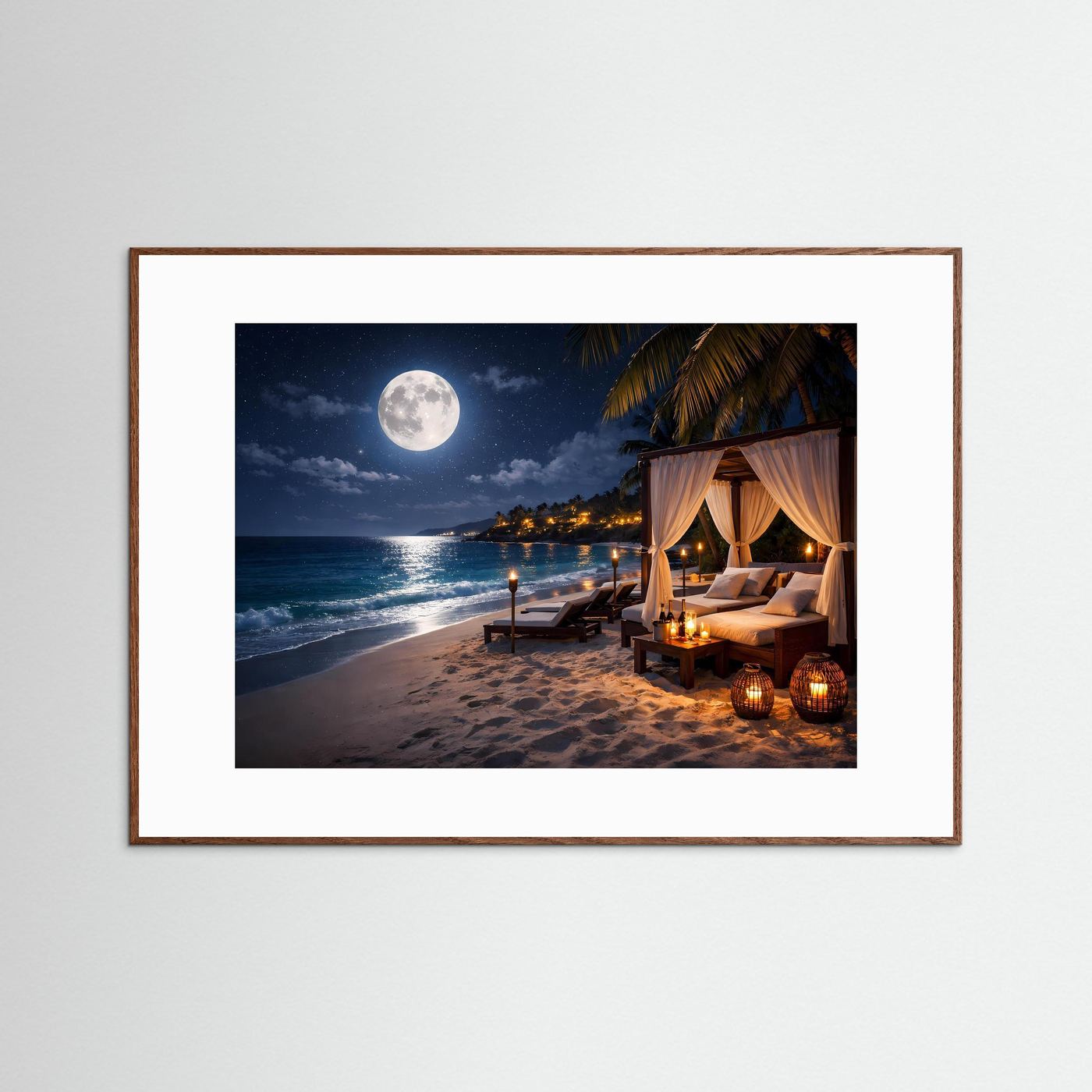 Poster im Querformat mit hellem Eichenrahmen und weißem Rand: Palmenstrand bei Vollmond