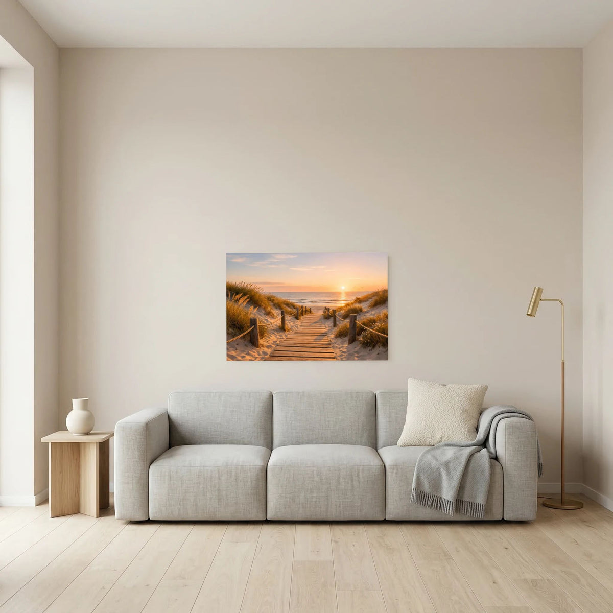 Wandbild auf der Wand: Dünenweg mit Holzsteg zum Meer bei Sonnenuntergang