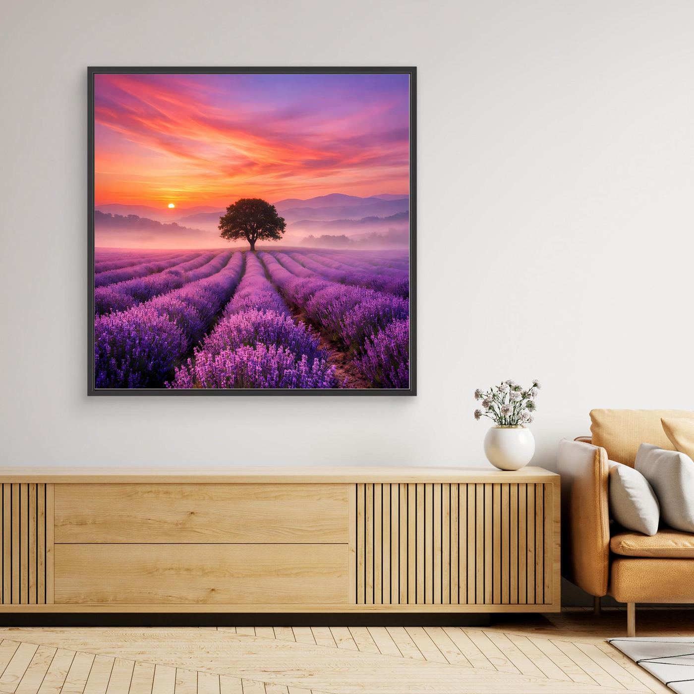 Leinwandbild mit Lavendelfeld bei Sonnenuntergang und schwarzem Rahmen