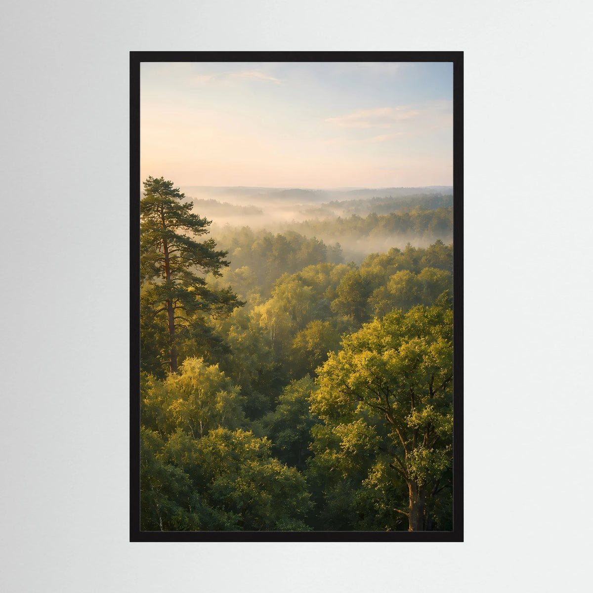 Hochformat-Poster mit Waldlandschaft in Gelb- und Grüntönen und schwarzem Rahmen