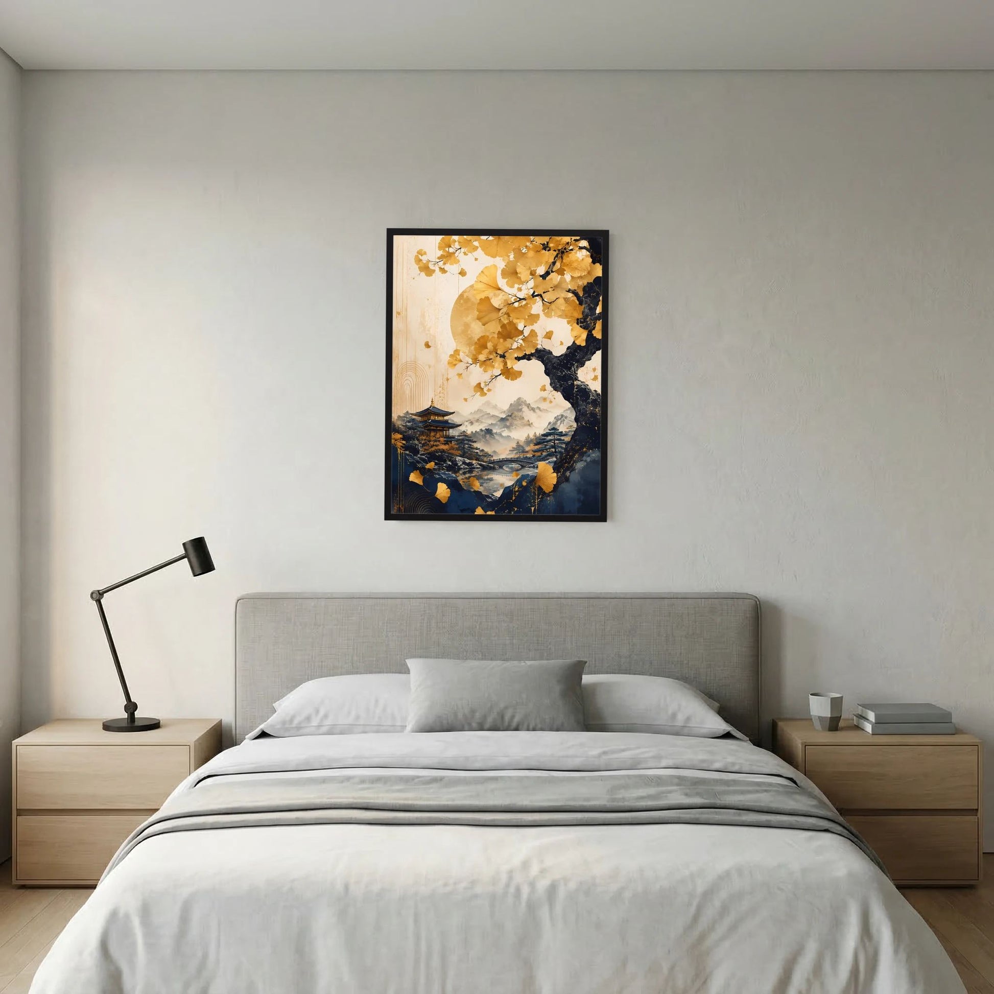 Hochformat-Poster im schwarzen Rahmen mit goldenen Blättern und blauem Bergtal