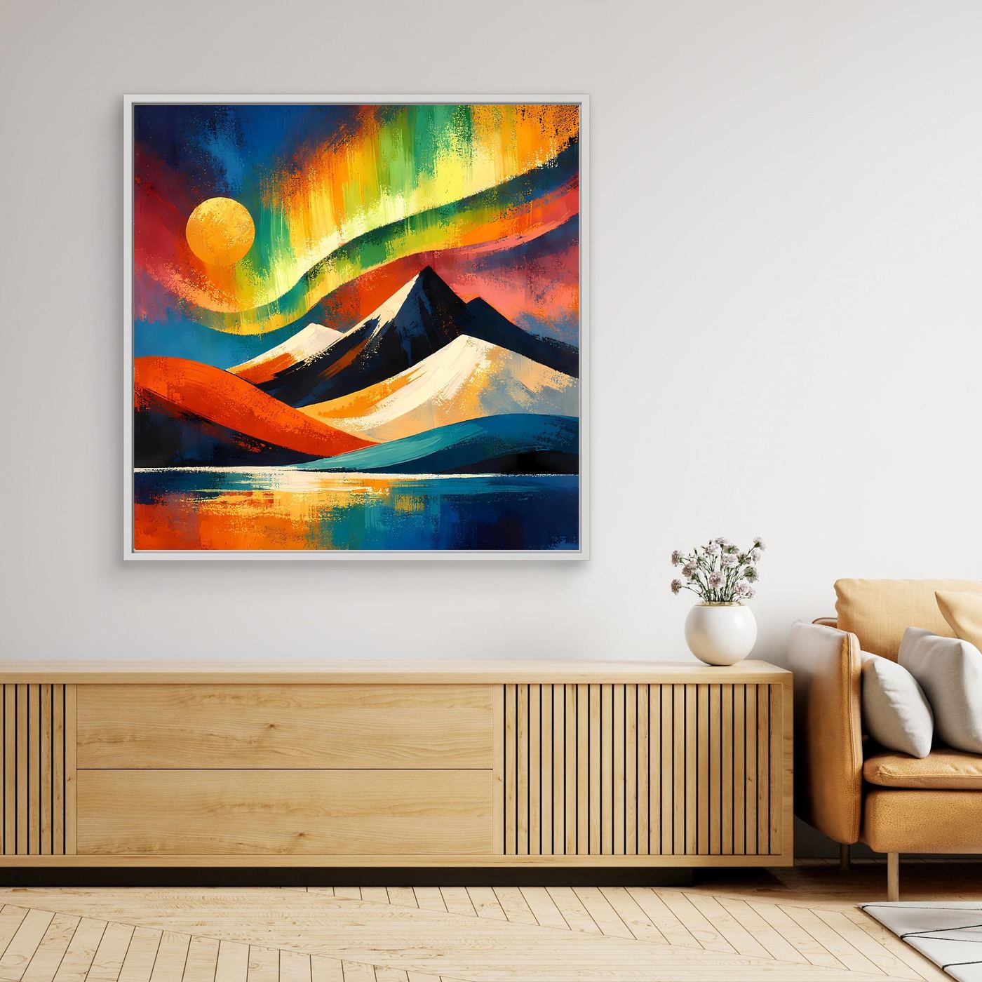 Leinwandbild mit abstrakter Berglandschaft und bunten Farbstreifen, weiß gerahmt