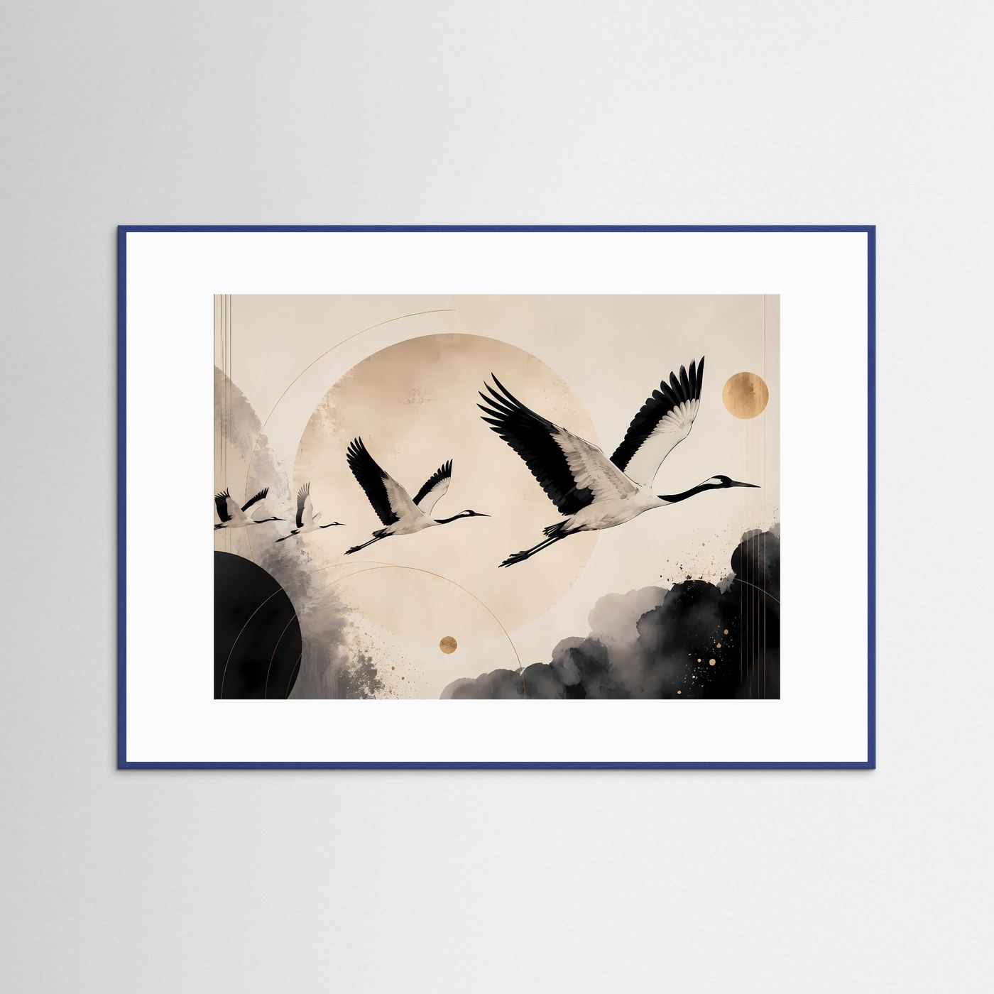 Poster mit fliegenden Kranichen in Schwarz und Beige, blauer Rahmen