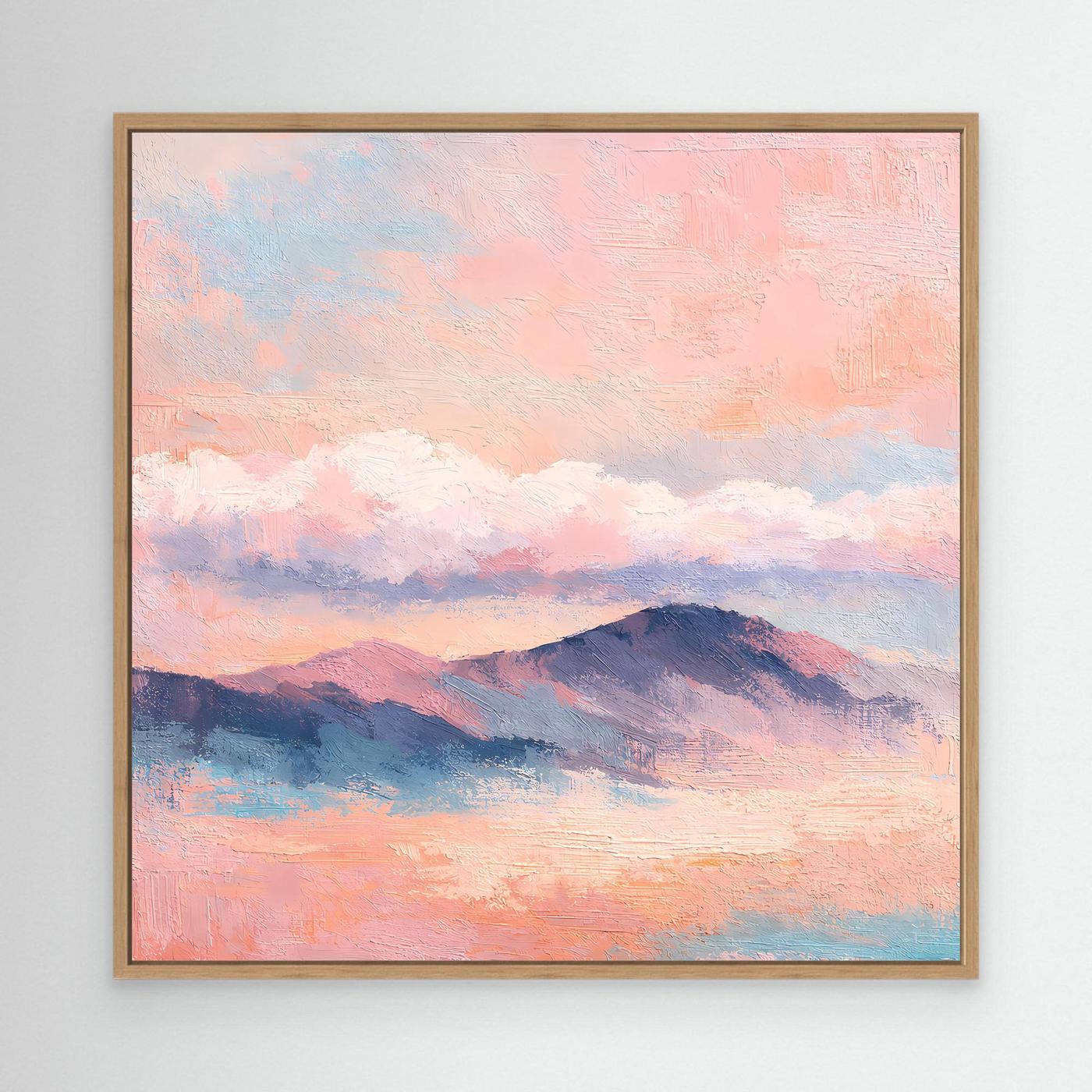 Leinwand-Wandbild mit pastellfarbenen Bergen und Sonnenuntergangshimmel im Eichenrahmen