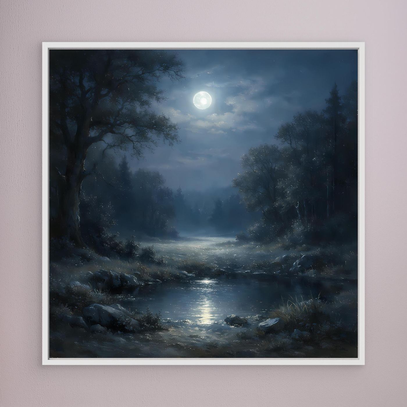 Gerahmtes Leinwandbild: dunkler Waldweg im Mondschein, Reflexe auf dem Wasser, weißer Rahmen
