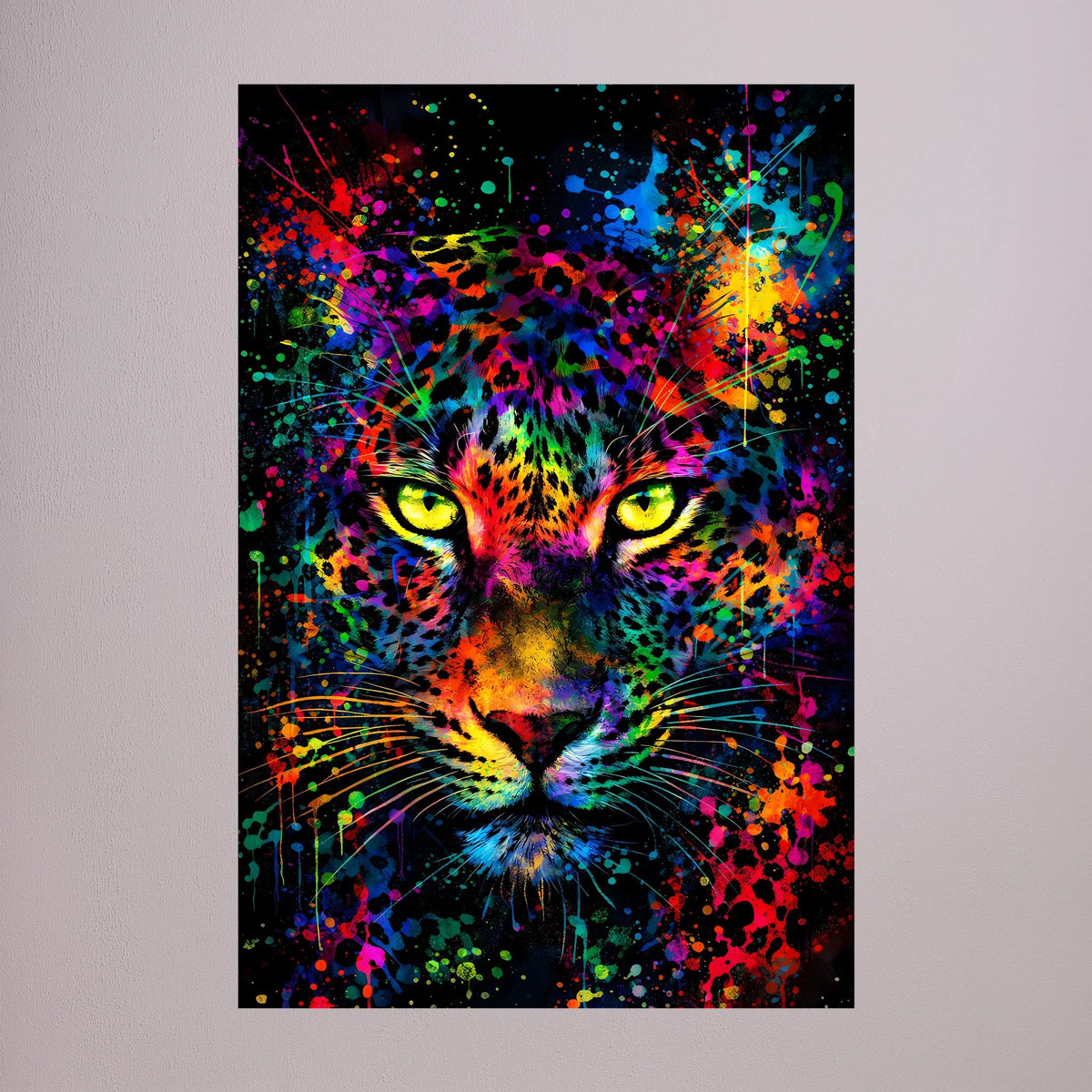 Leoparden-Poster im Hochformat mit schwarzem Rahmen, intensiver Neonblick