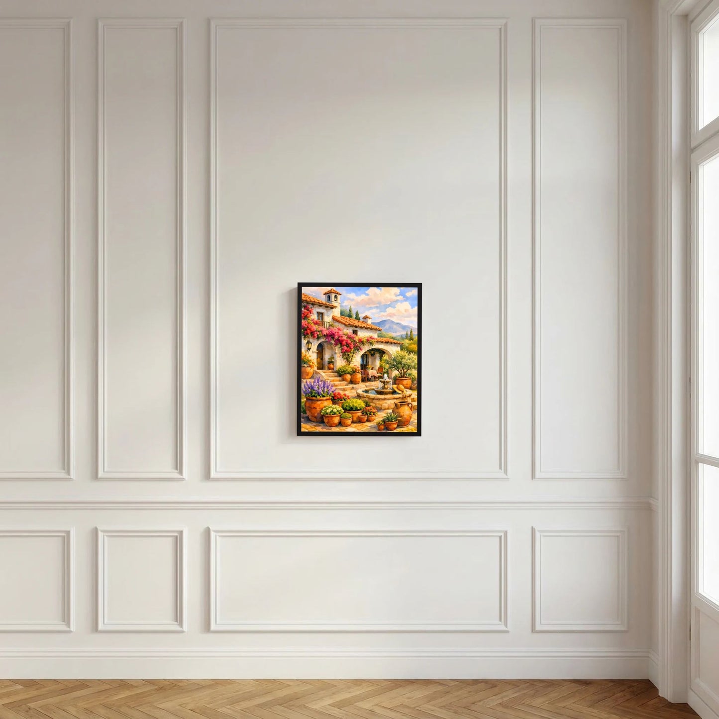 Hochformatiges Kunstposter an der Wand: mediterraner Innenhof mit Blumen, schwarzer Rahmen