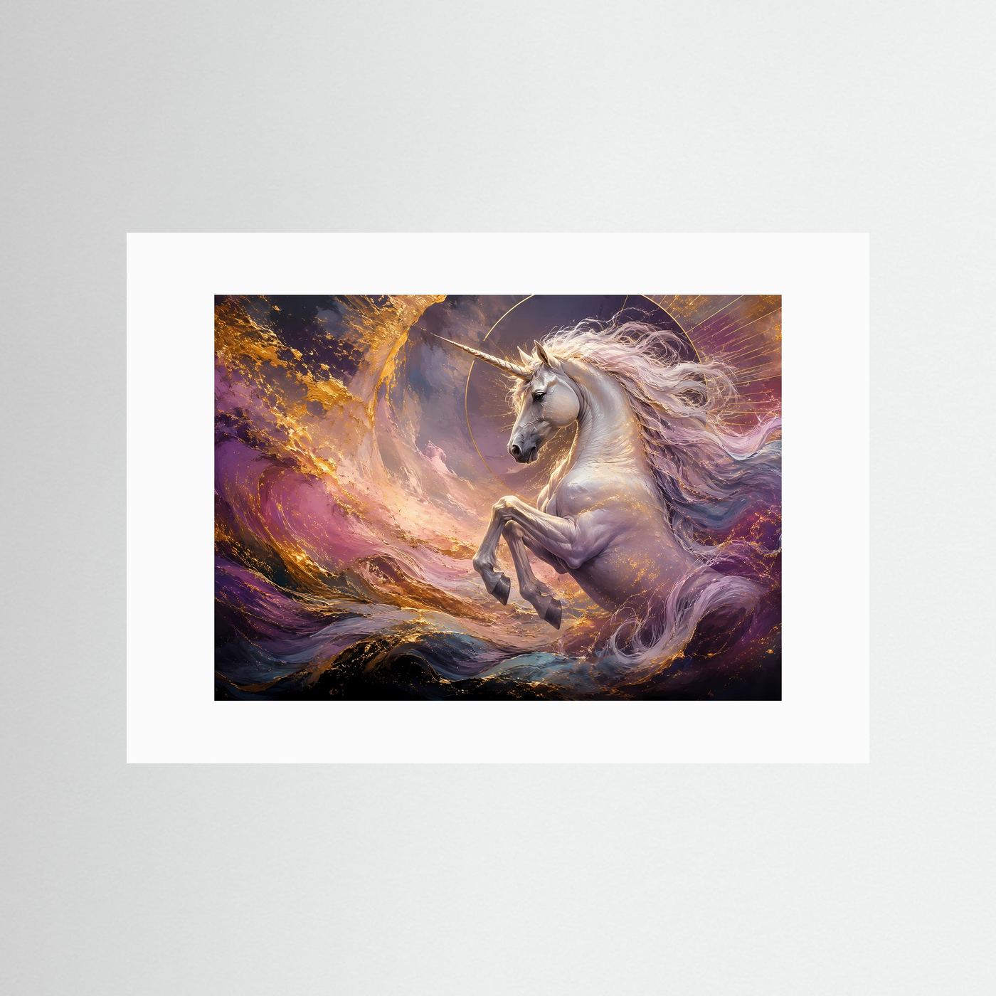 Fantasy-Poster mit weißem Passepartout: silbernes Einhorn im Galopp, Querformat